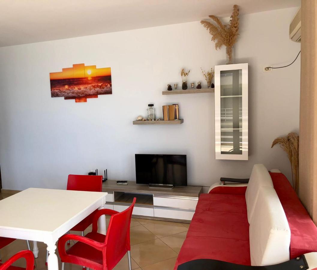 Vlore Apartment Luaran gambar