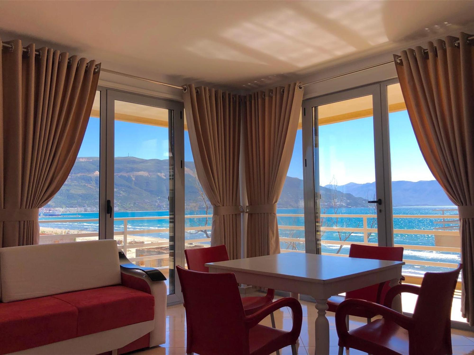 Vlore Apartment Luaran gambar